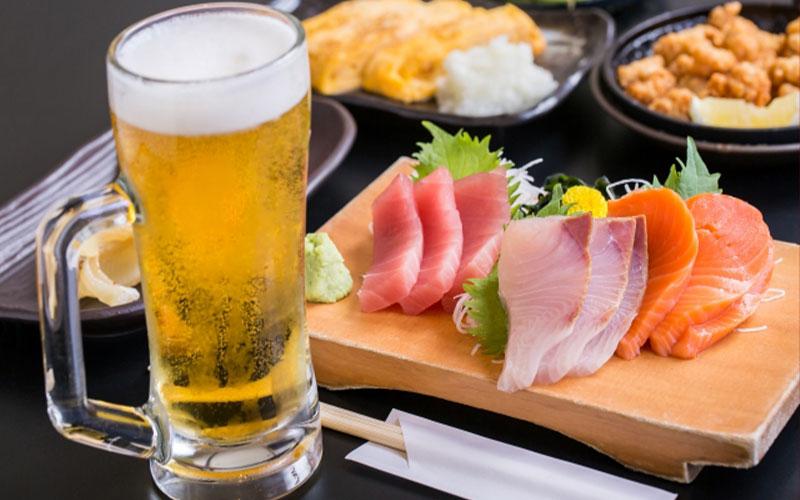 IZAKAYA.jpg